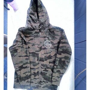 Camouflage Hoodie With "Jesus" Print Full Zip Large Independent Trading Company‎